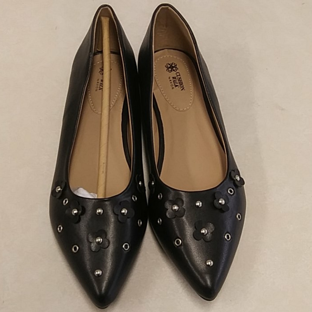 Black flats
